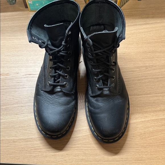 Dr Martens Airwair boots men - Picture 1 of 7